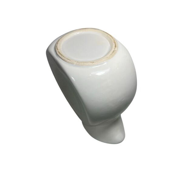 Vintage White Tilted Ice Lip Pottery Pitcher 7.5” H Mid Century *READ - Picture 14 of 16